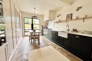 Photo 18- click for photo gallery